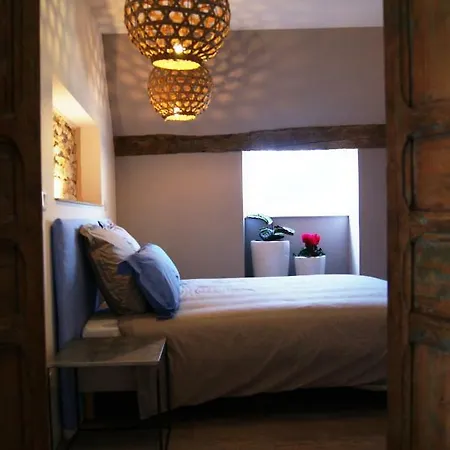 De Pierre Et De Lumiere Apartment Jouhe